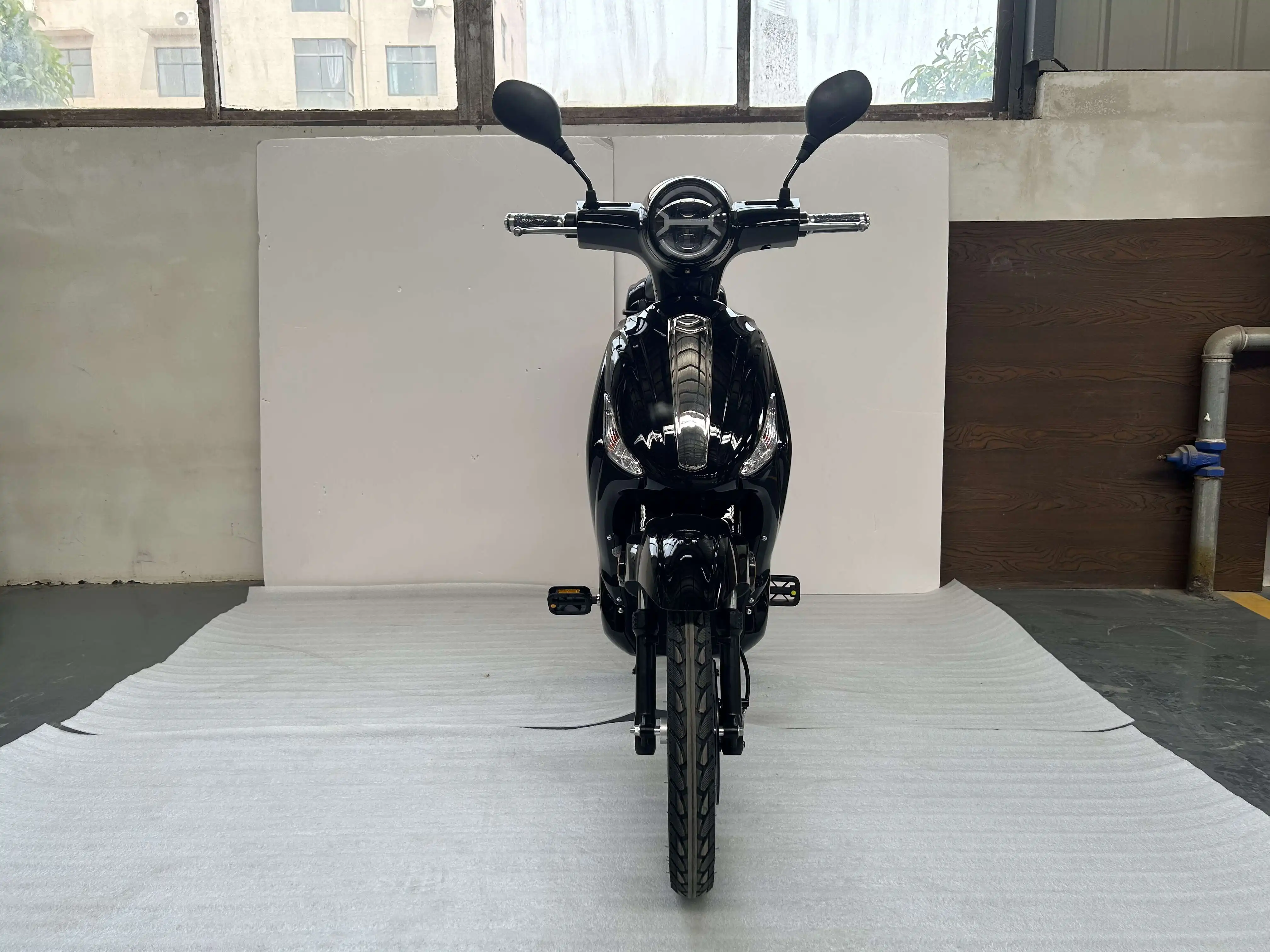 Special Offer Best Selling 18INCH Electric Motorcycles Bike Fast Electric Engine Motorcycle