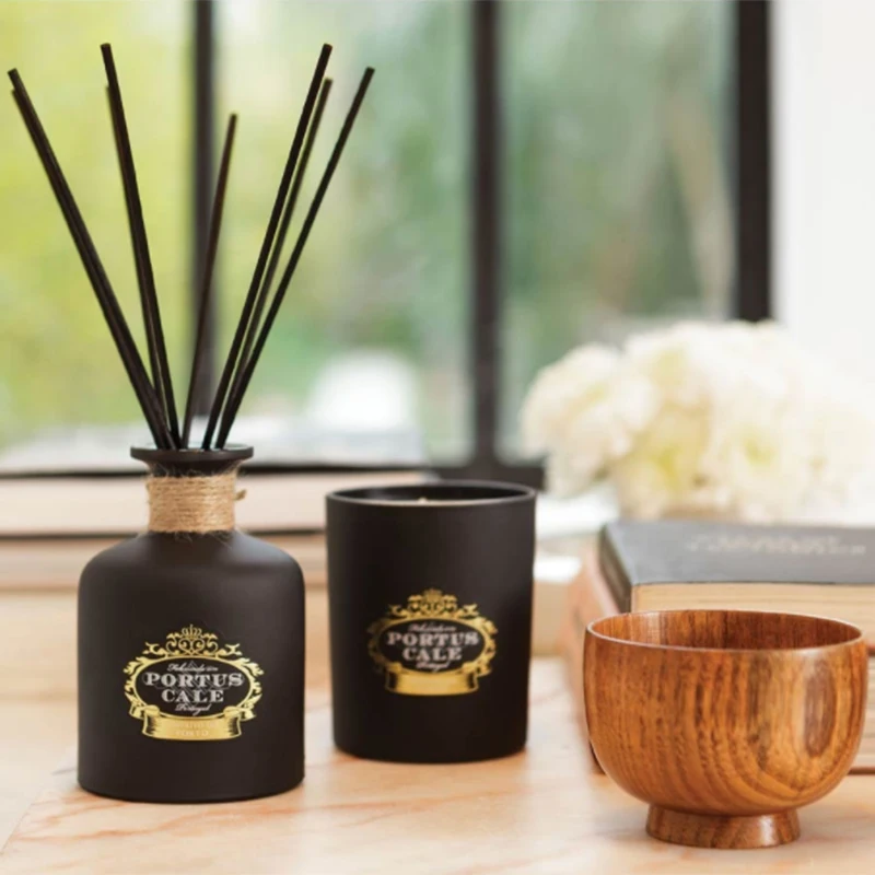 SmallOrders YH020 gift set reed diffuser luxury gift set scented soy customized glass jar candle + glass bottle reed diffuser