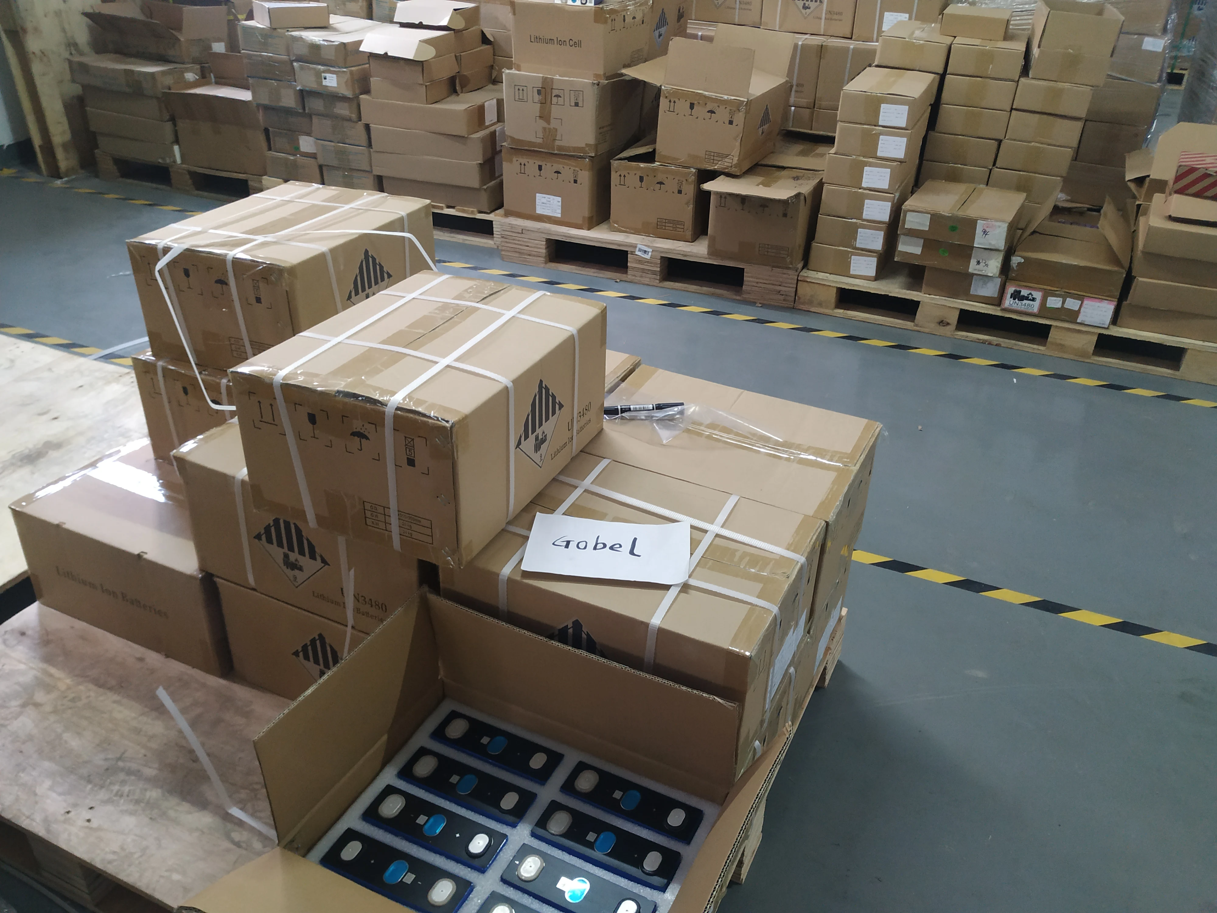 Lifepo4 320ah 3.2v In Stock Lifepo4 Battery Matched Cells Grade A Brand New Intact Qr Lifepo4 320ah Battery Cell