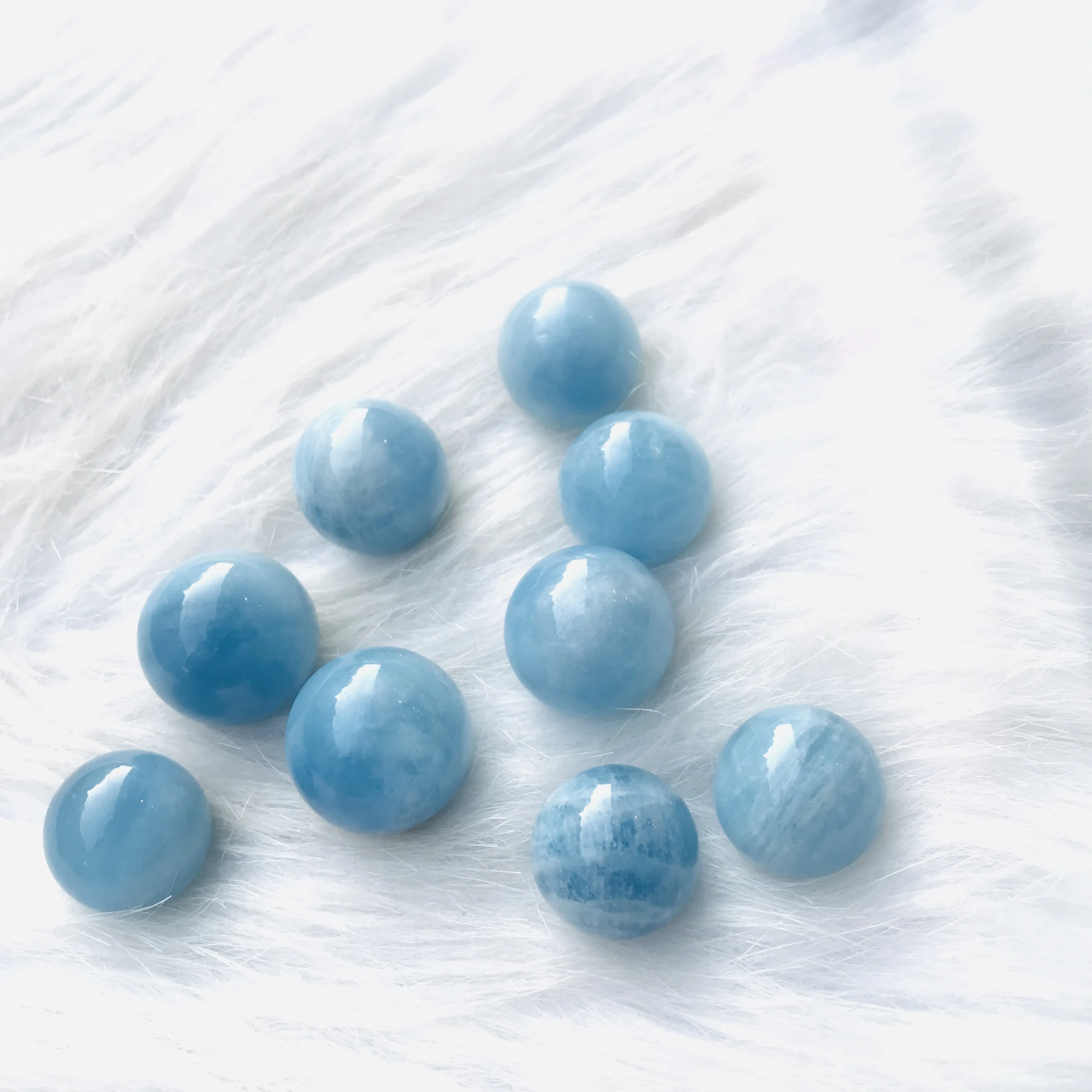 Wholesale Natural high quality quartz Ball Reiki Aquamarine Crystal Ball for decoration