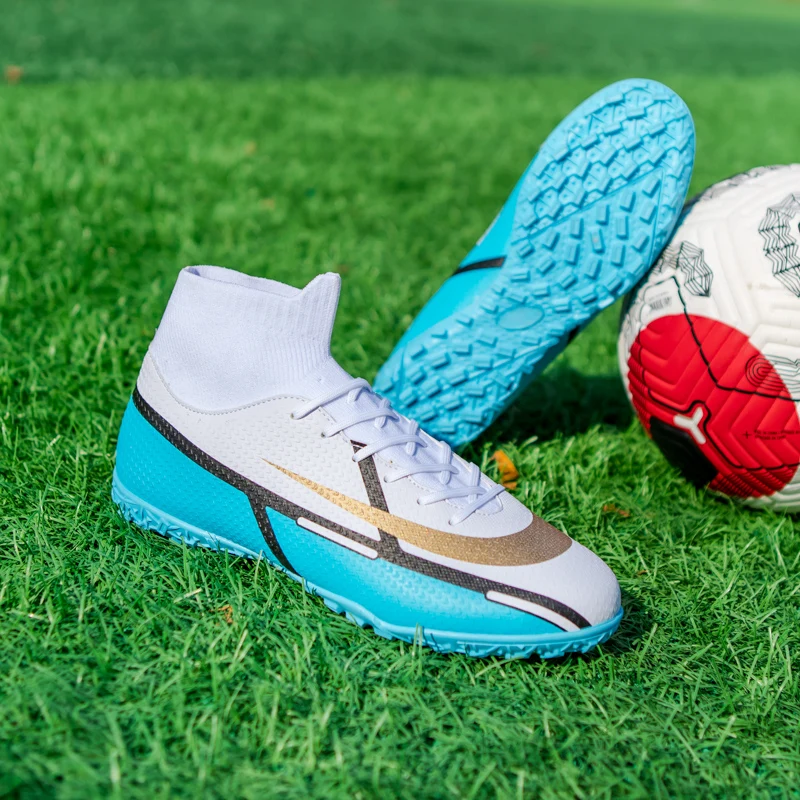 New Men Football Boots Good Quality Soccer Shoes Outdoor Training Cleats Professional Unisex Soccer Boots