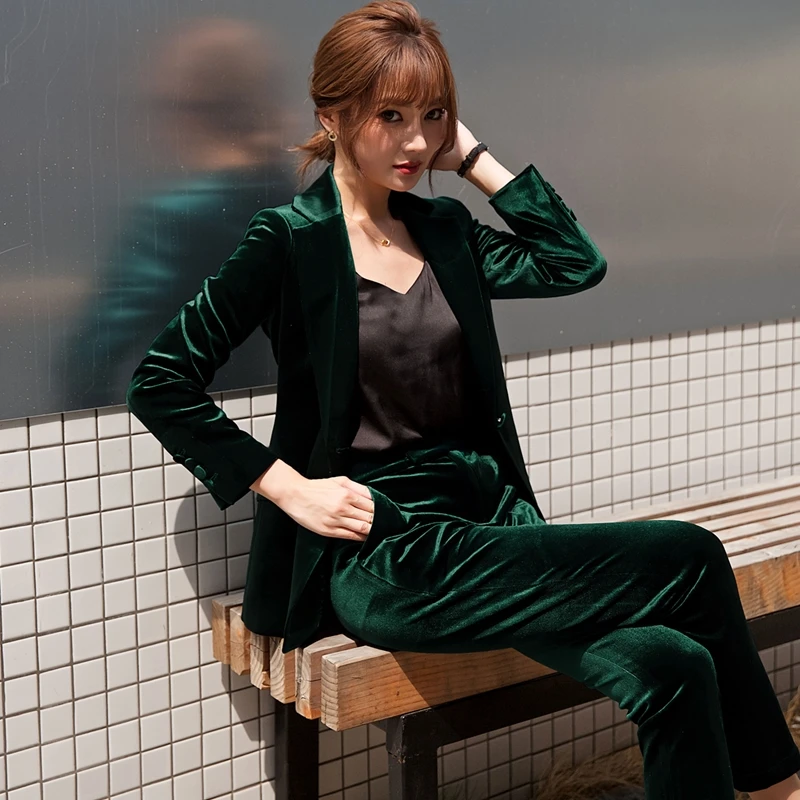 New Fashion Green Velvet Blazer Pants With Belt in Stock Women Suits Business Suits As Size Chart Wedding Party/ Business V-neck