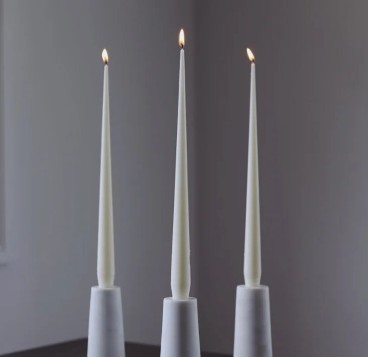 Острый конический воск 35 см, бездымный длинный столб в европейском стиле для свадебного банкета, ужина при свечах, 4 комплекта
