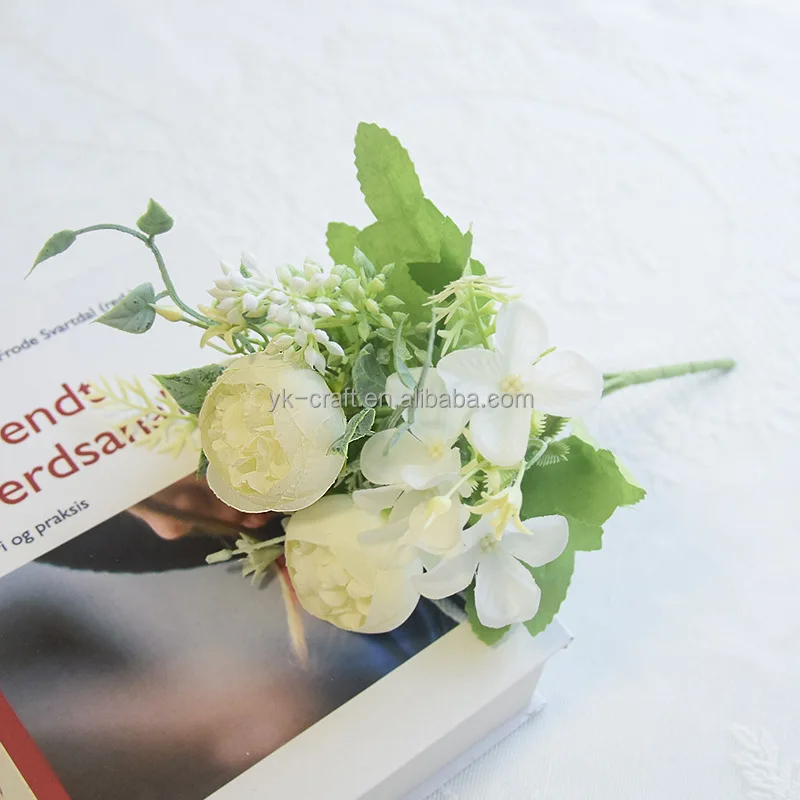 Wholesale Artificial Silk Roses Flowers 5 Branches With 3 Rosa Flower Ball Flax Rose Bouquet Flower Garland