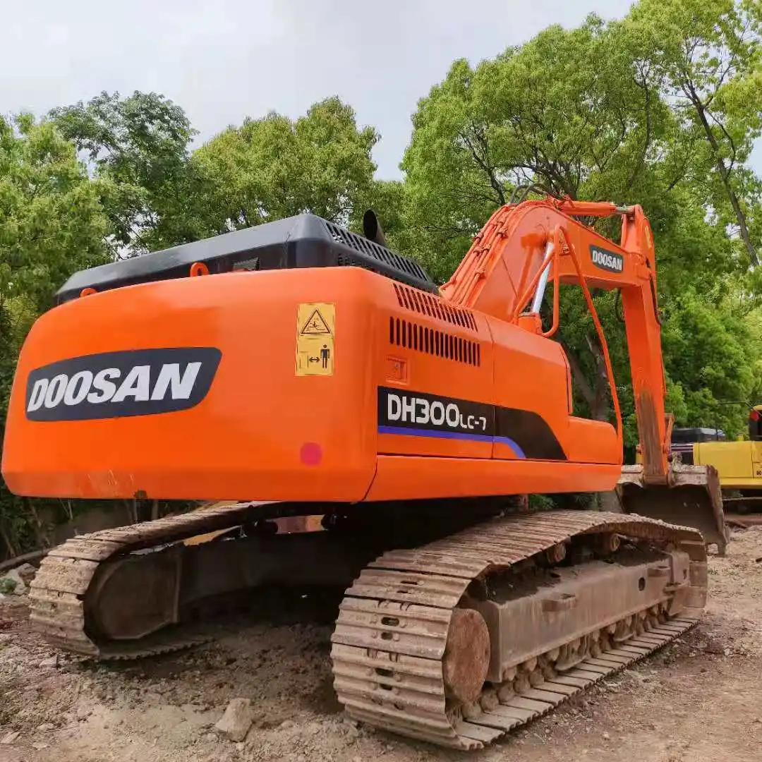 
DH300 bucket excavator with hydraulic system making in 2016 / Buying DH300LC-7 with free spare parts 
