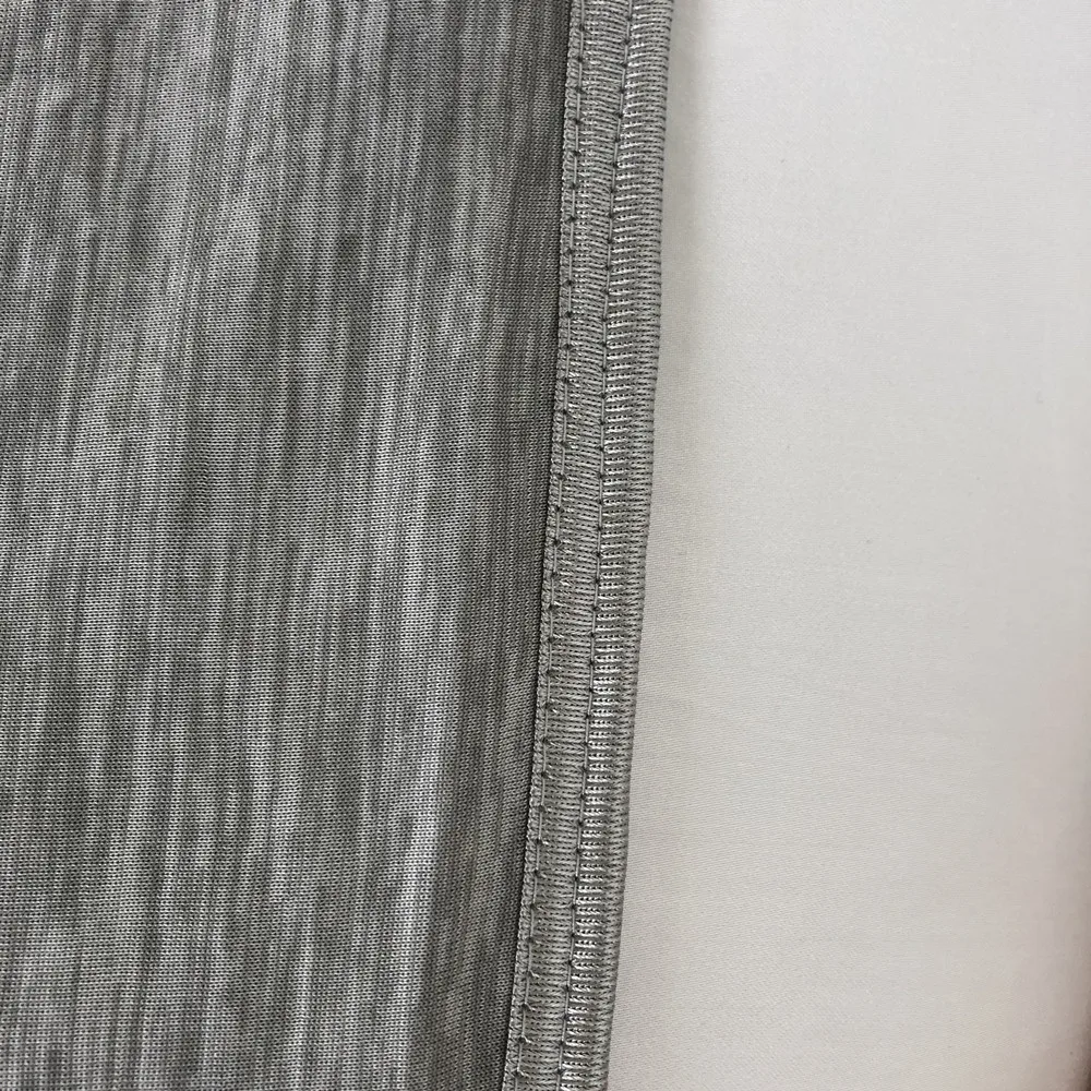 High Quality Super Cozy Cooling Blankets Cool-to-touch Ultra-Cool Nylon And Mica Throw Soft Lightweight Blanket