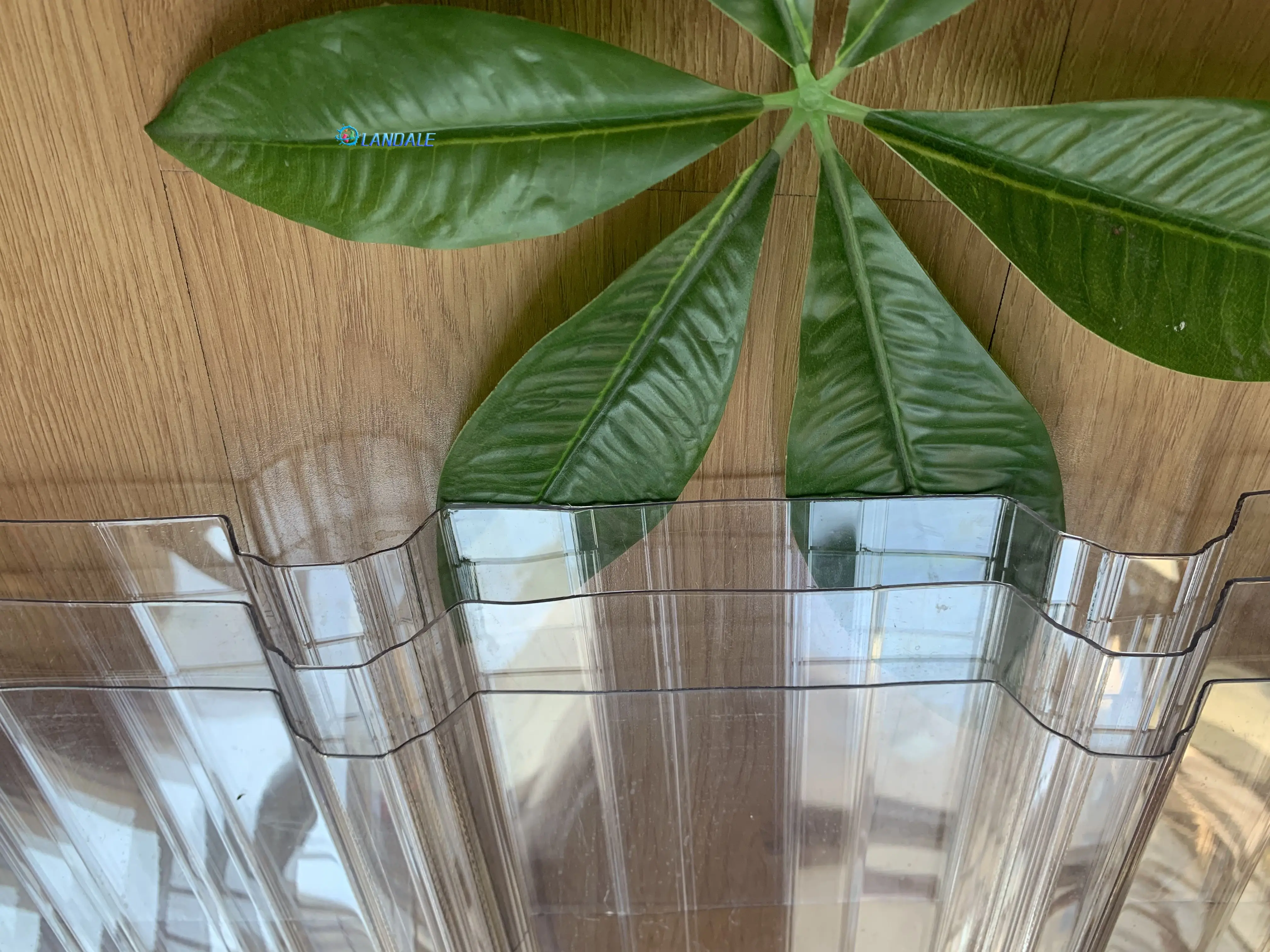 Transparent polycarbonate /PC Corrugated Transparent roof factory shed Garage roof top Wave plate