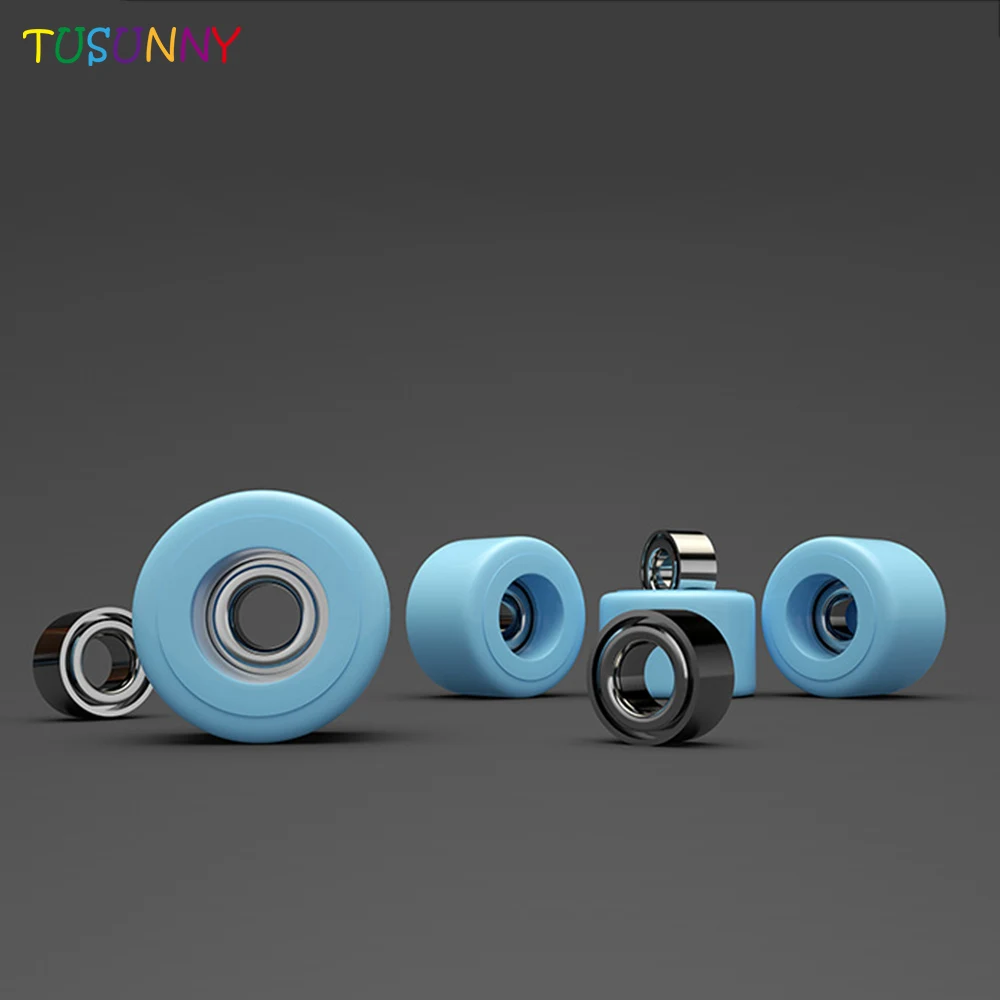 Five Layer Canadian Maple Finger Skateboard Hot Sale Finger Toy Intellectual Cool Fingerboard Finger