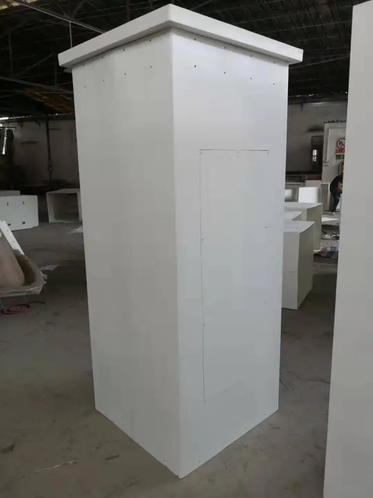 Demountable fiberglass prefab kiosk