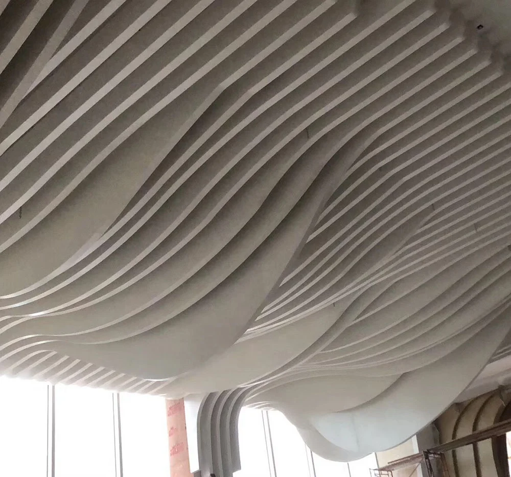 Fireproof 3d Wood Grain Decorative Metal Aluminium Suspended Ceiling For Shopping Mall