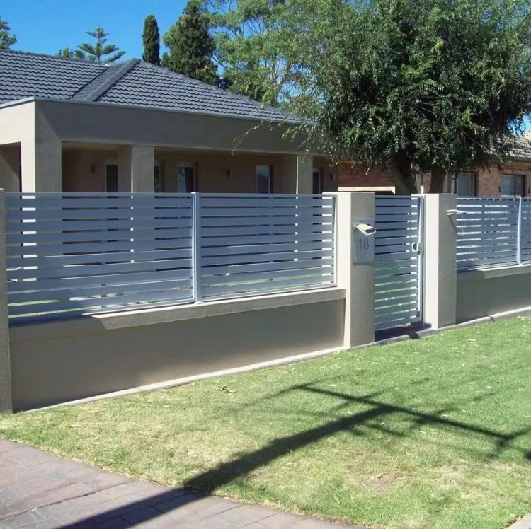 GUOYAO 6063 Aluminum Alloy Custom Design Privacy Fence Post Installation Black With Solar Cap