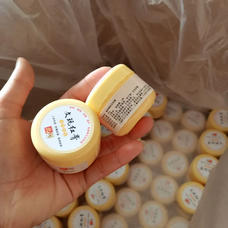 Cosmetic Grade Beeswax Pellets/Granule Organic Pure Natural Bees Wax Yellow Color for Bulk