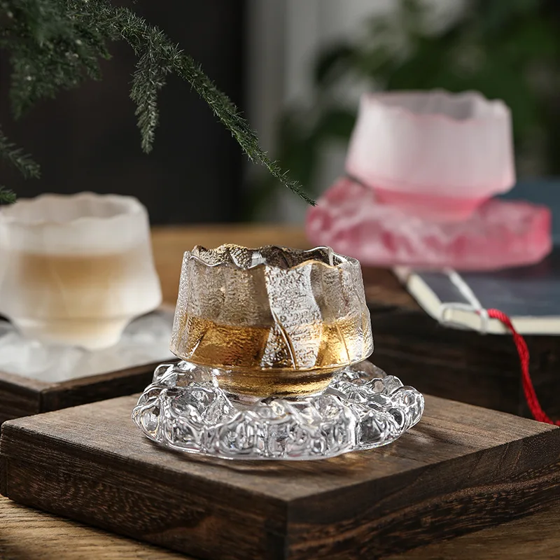 Чайные чашки и блюдца ручной работы высокое качество прозрачное стекло дизайн стеклянная раздача розового матового молотка кунг-фу набор чайных чашек с