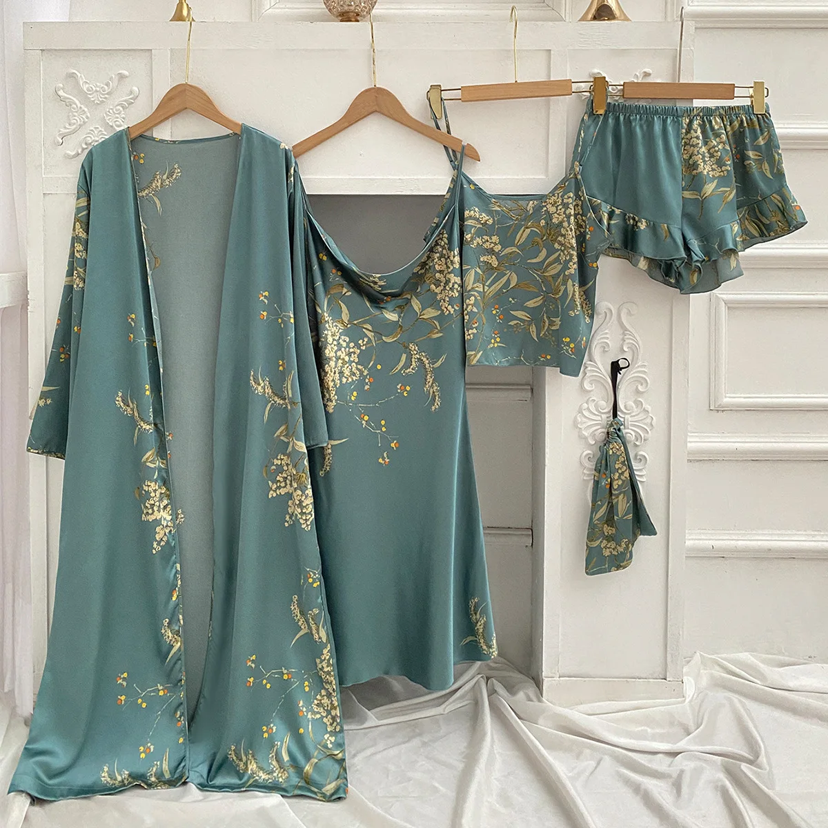 2024 Women print satin sleepwear robe set fashion pajamas 4 piece set Pyjama nightwear set
