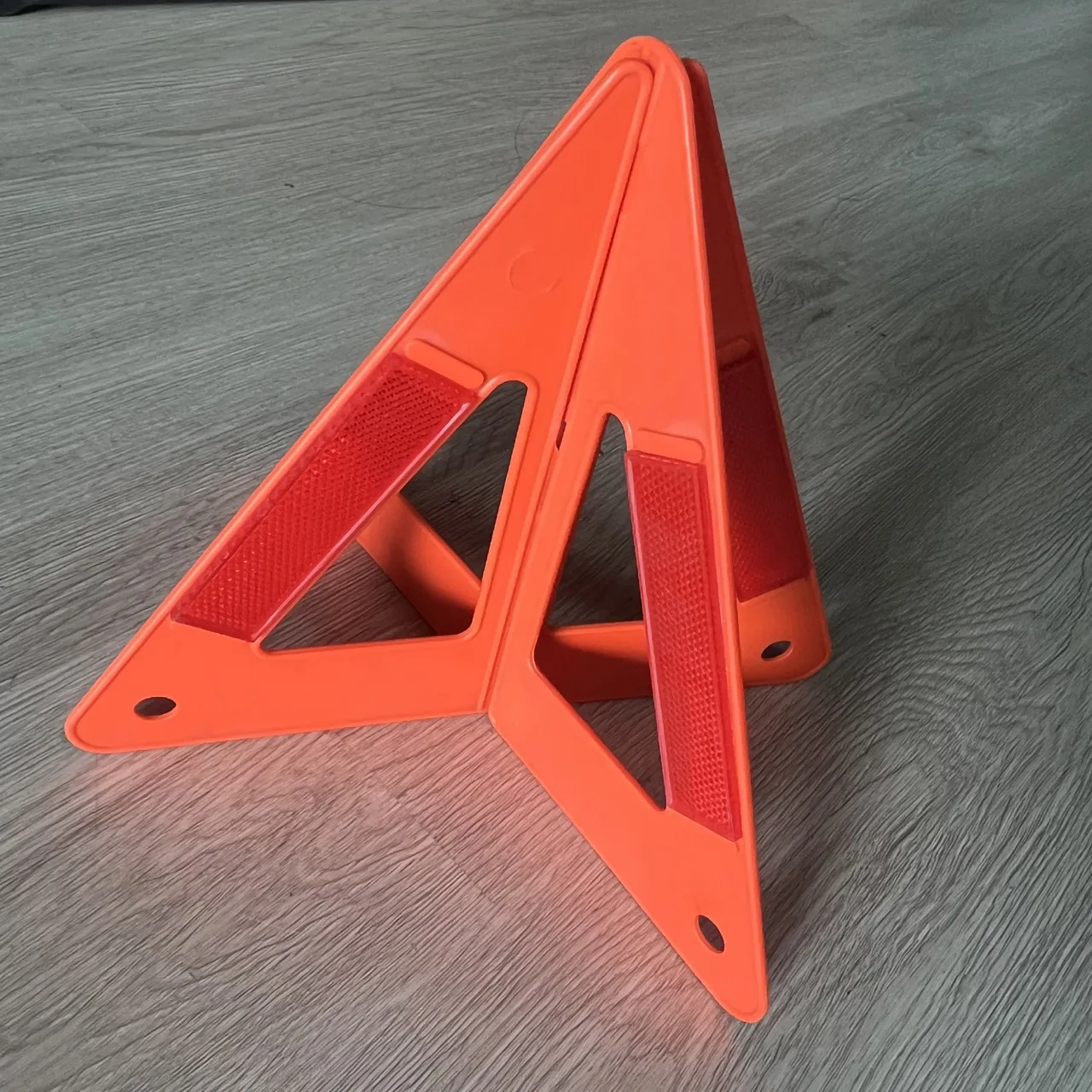 Alisa Car Traffic Safety Emergency Tripod Warning Sign Road Safety Traffic Warning Sign