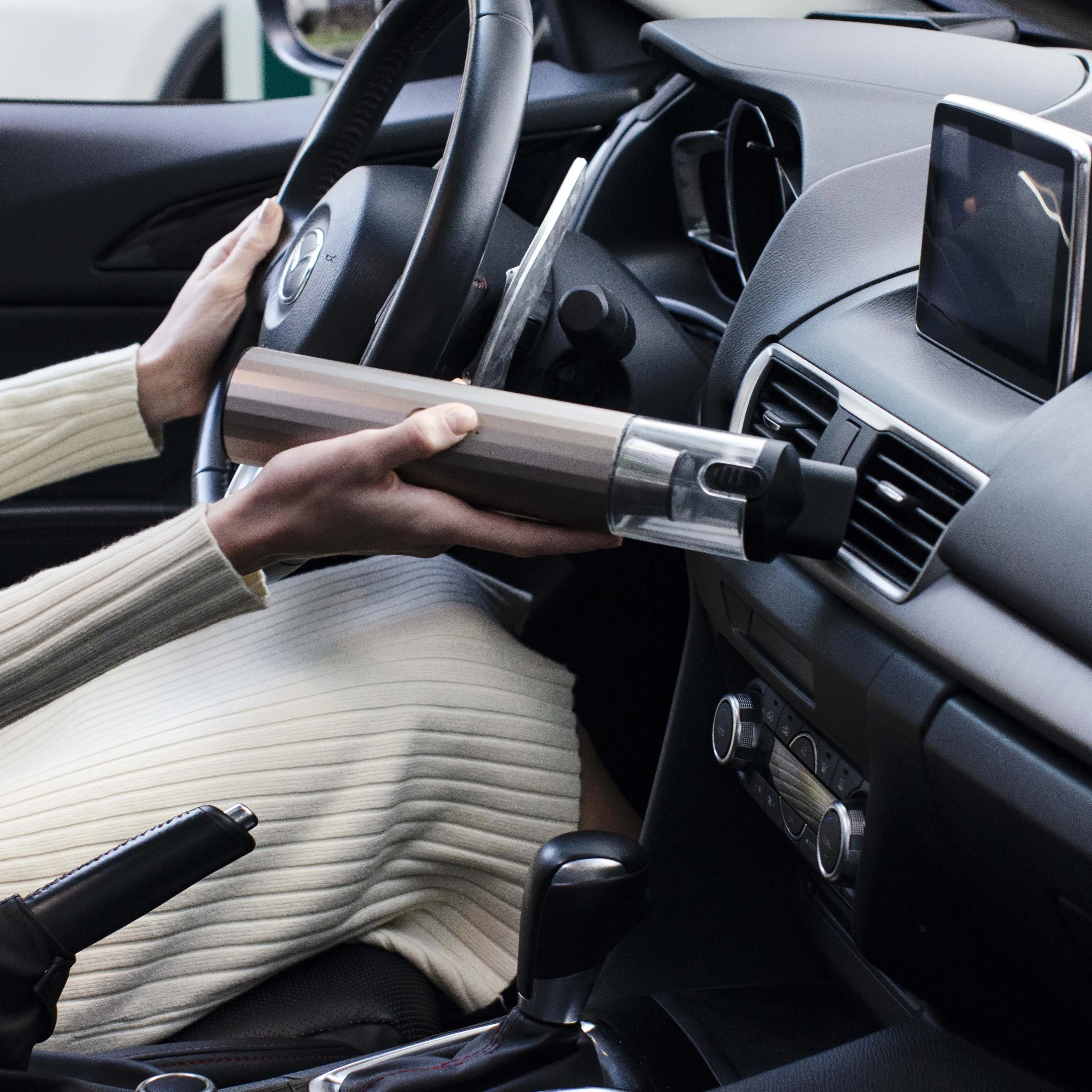 
2021 Latest Compact most powerful car vacuum cleaner with 6000pa, 15000Pa Strong Suction Brushless Motor 