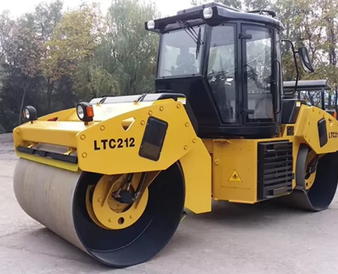 Luoyang LUTONG Hot Sale LTC212 12 ton Hydraulic Road Roller Double Drum Road Roller