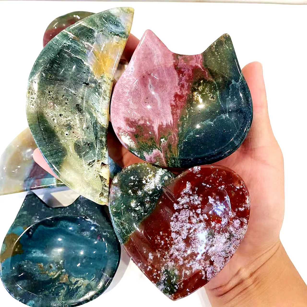 Natural Stone Carving Animal Statue Dish Crystal Heart Moon Ashtray Ocean Jasper Bowl for Decorate