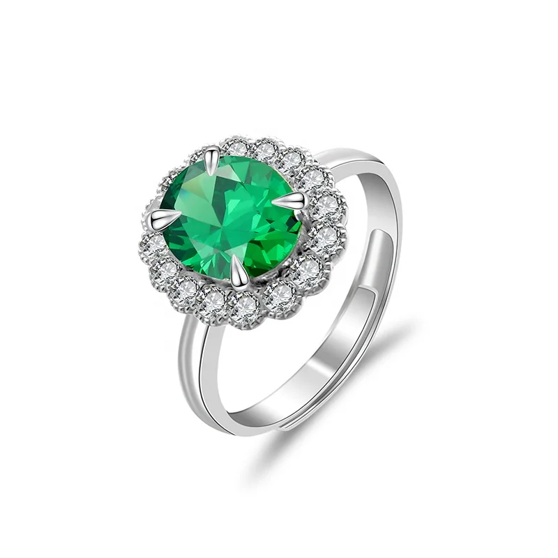 Luxury Fine Jewelry 925 Sterling Silver Classic Gemstone Ring with Emerald Oval Moissanite Trendy Pattern