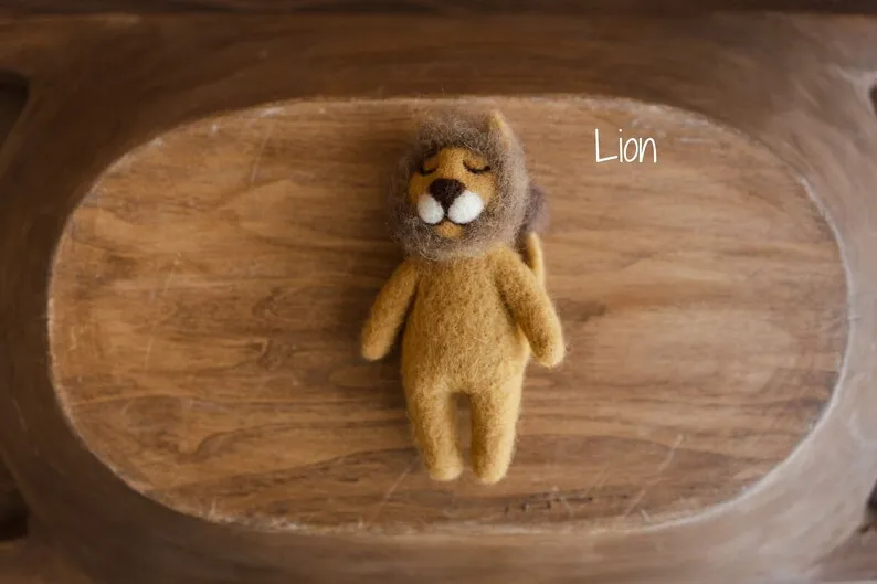 Newborn Felted Animal Toy Lion Giraffe Horse Felt Animals For Kids Toy