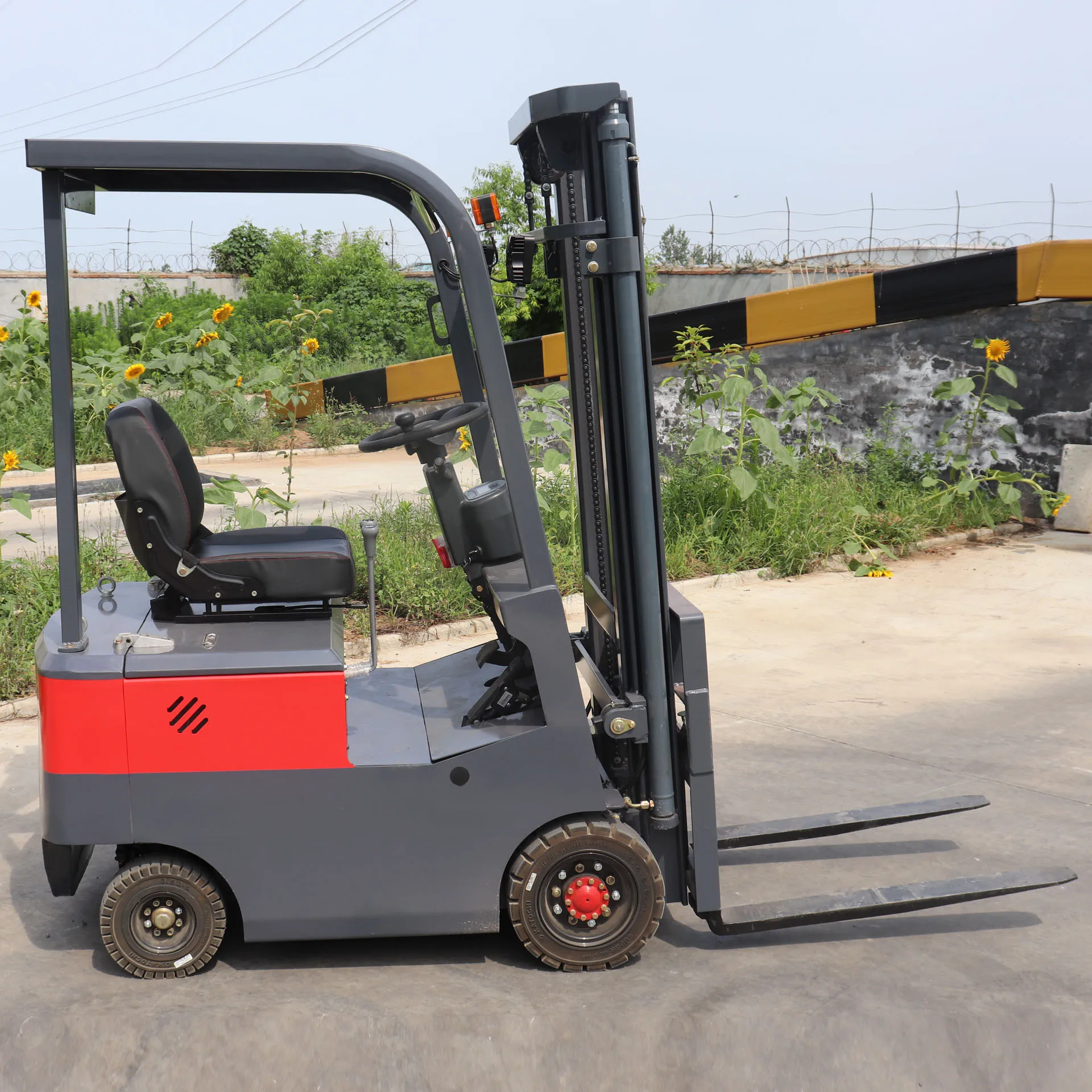 2022 factory 50% off Forklift electric 1.5 ton 2 ton 2.5 ton 3 ton 3.5 ton 4 ton 5 ton Battery forklift electric forklift truck