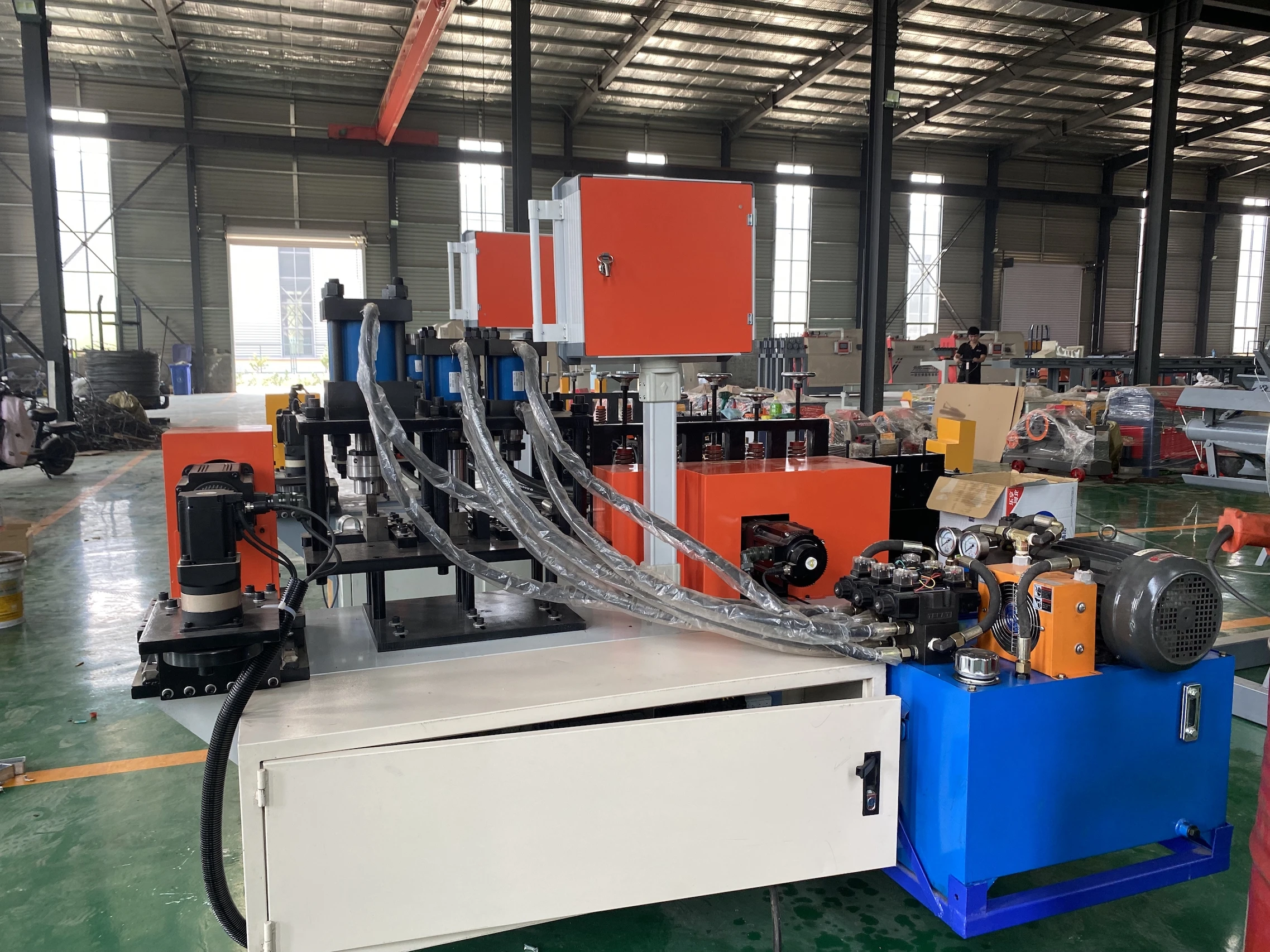 TCYT  CNC Holt Hoop Iron Making Embrace Hoop Hold Clamp Making Machine