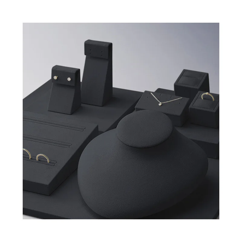 Japanese wholesale beautiful custom necklace display jewelry tools