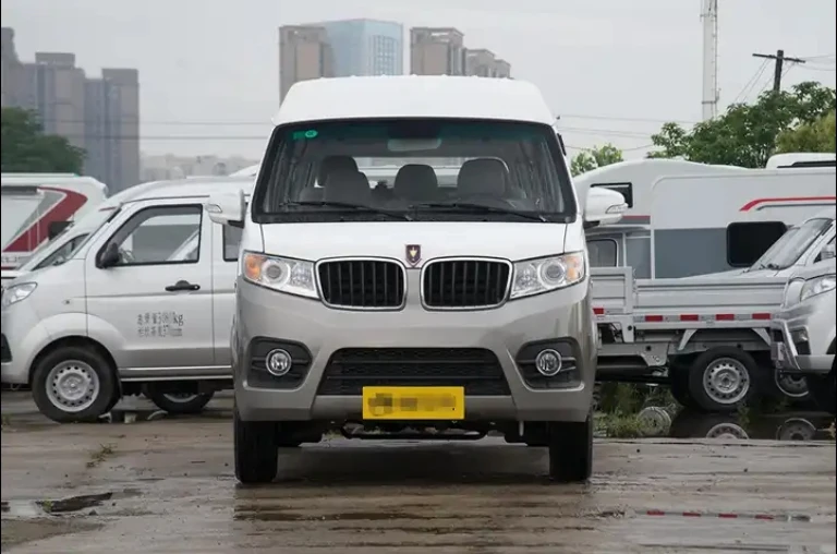 New and Used   Mini Van 7 Seats JINBEI Hiace Gasoline CNG Optional  MINI Bus for Sale