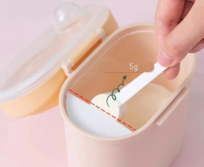 Baby Formula Milk Storage Infants Portable Milk Powder Dispenser Food Container Feeding Box for Kids Food PP Case