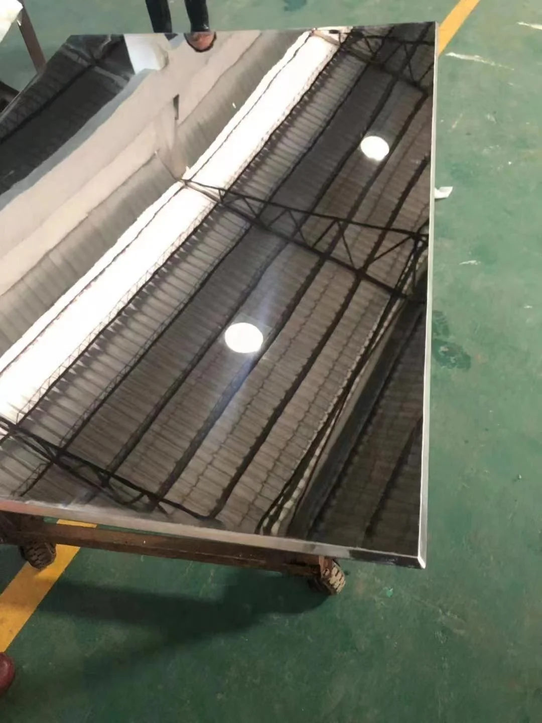 Leather pressing plate to increase or decrease the brightness of leather used in machine size 1370*1000