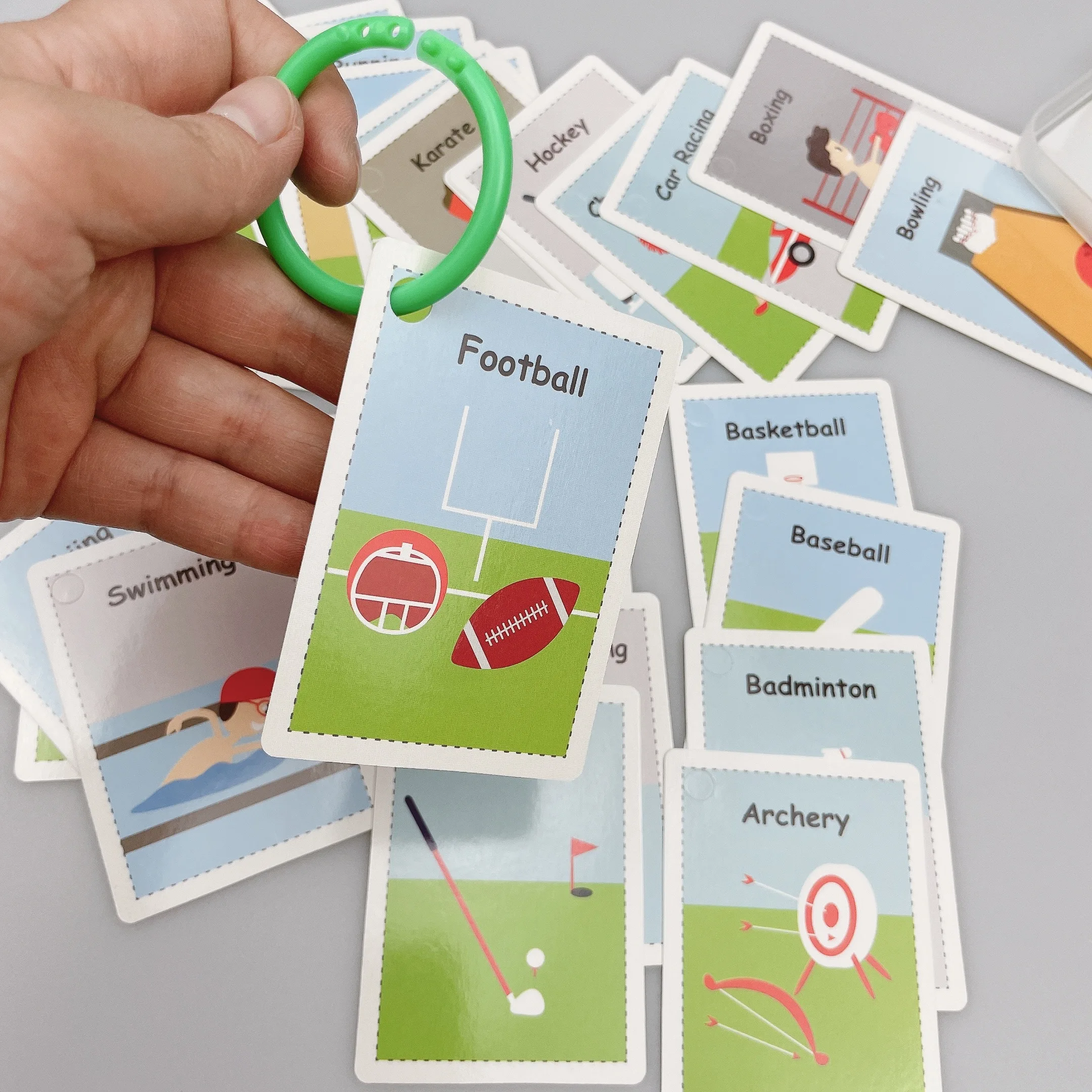 2022 Lovely Designs Sports Flash Cards for Boys Girls Family Game Cards