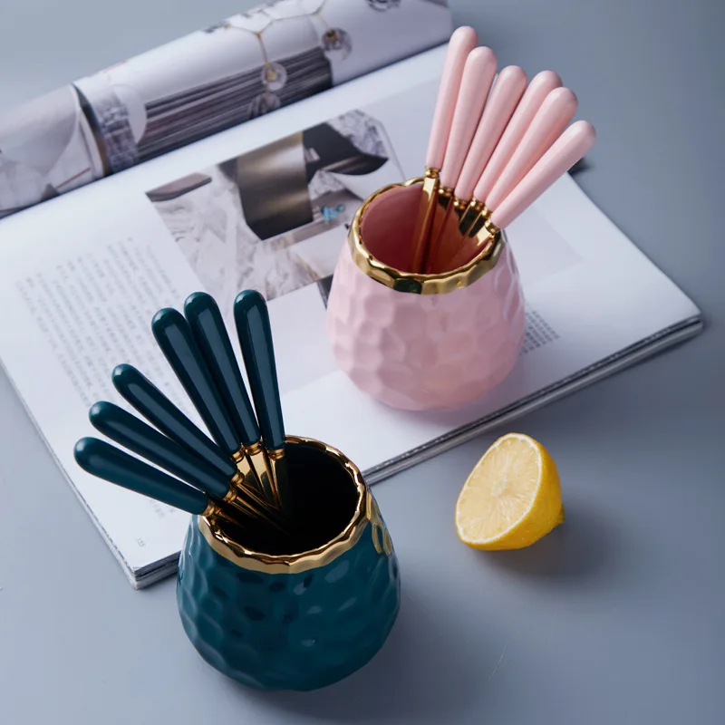 New Arrival Hot Selling Kitchen Ceramic Storage Container Suitable for Placing Knives Forks And Other Tableware Small