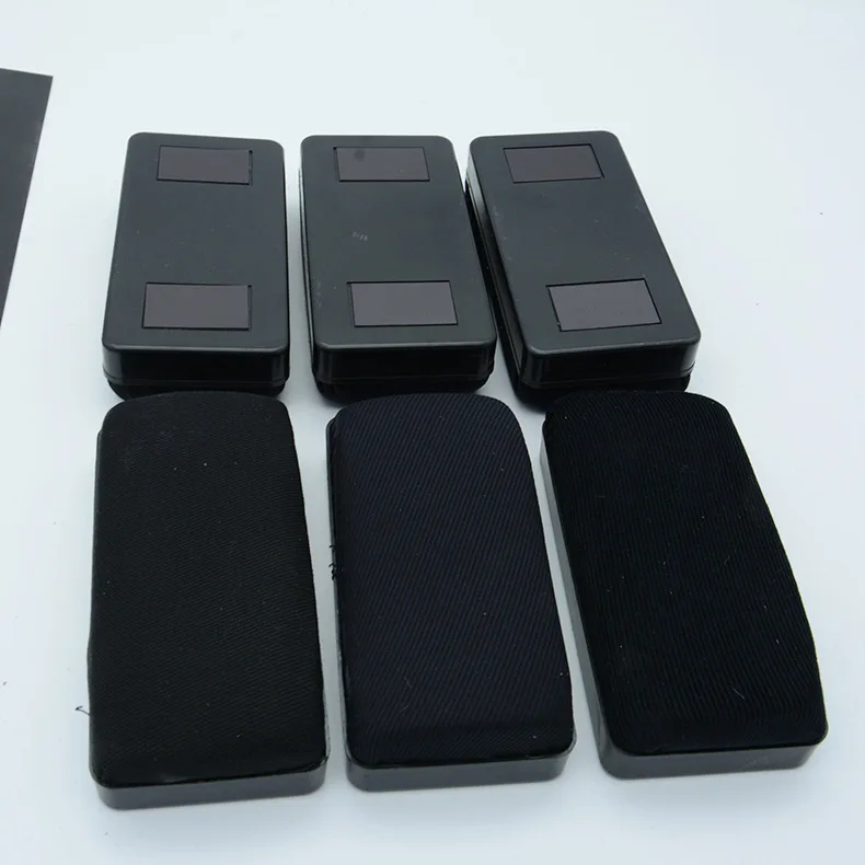 Black shell cloth board office teaching stationery supplies Easy to erase traceless magnetic whiteboard eraser