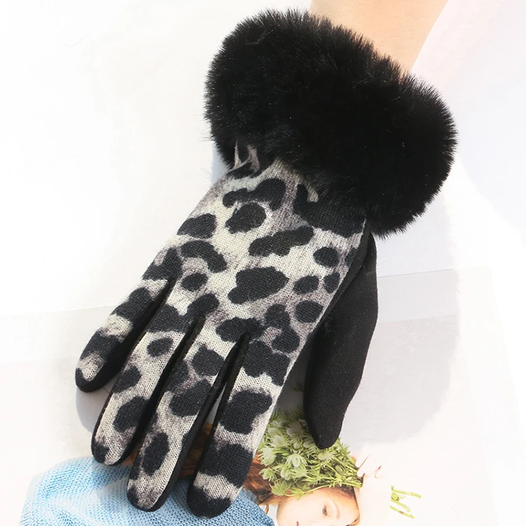 Outdoor Leopard Pattern Imitate Rabbit Fur Touch Screen Winter Fashion Fur Gloves