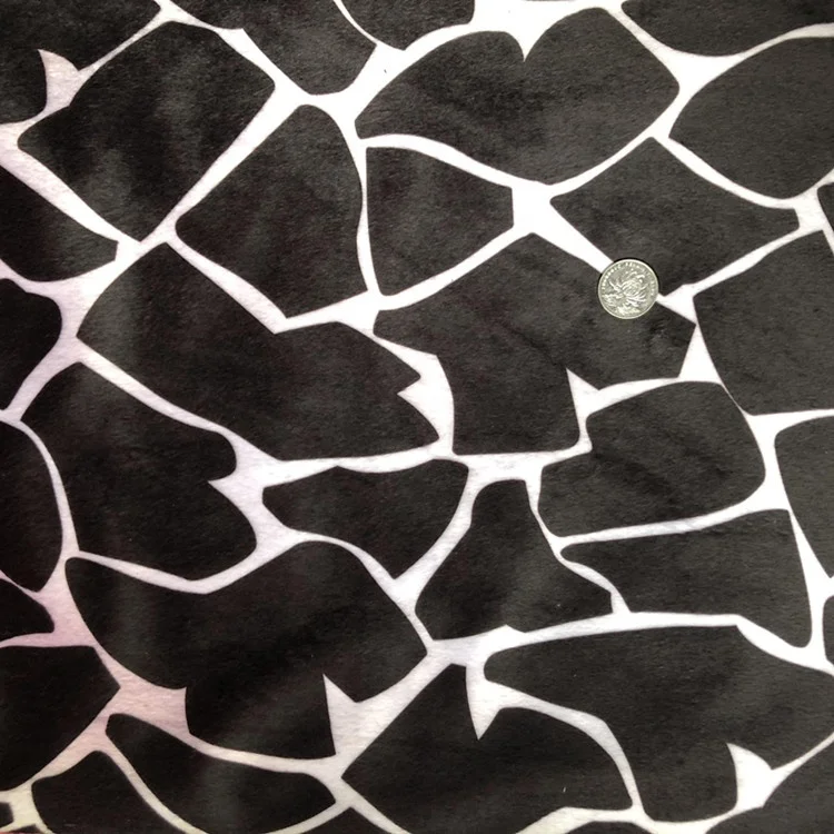 Ячеистая ткань с принтом коровы