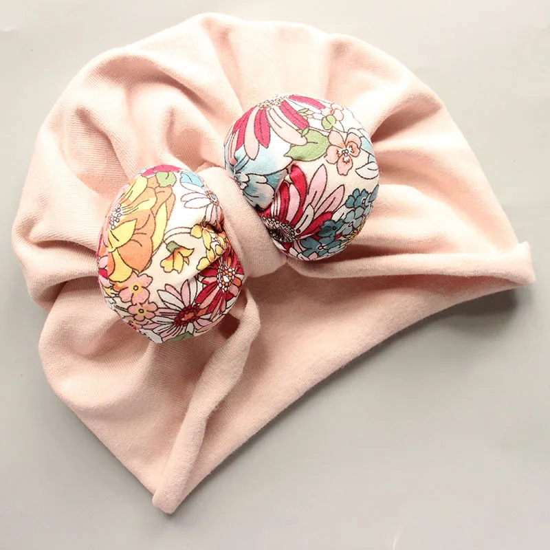 Hot Sellsing Cotton Newborn Super Cute Bowknot Flowers Baby Girls Hats Capes