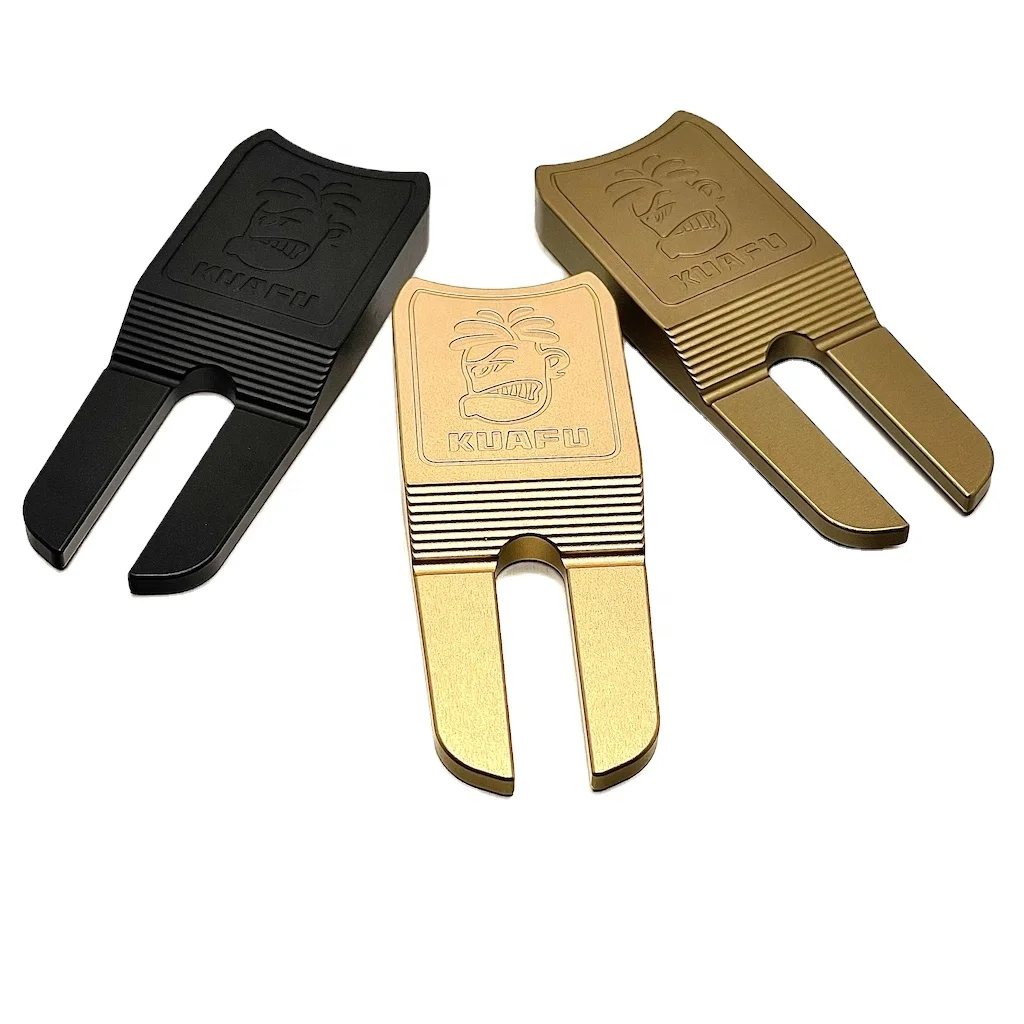 OEM Golfers Custom Pitchfork Mark Repair Tool Golf Divot Tool  Accept Custom Logo Customized PVD Color 2024 golf putter set