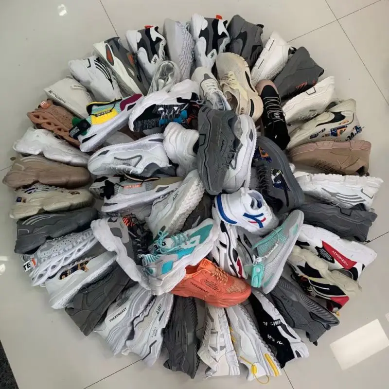 Clearance Sale In Bulk Mixed Shoes Stock Sneakers Bulk Men Use Sepatu - Buy Latest Hot Selling Wholesale Cheap shoes Stock
