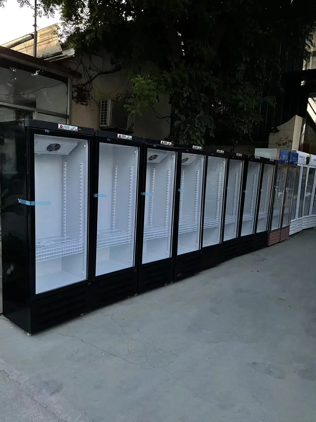 free custom logo chiller Commercial Glass Door Mini Display Fridge/energy Drink Refrigerator With Led Logo