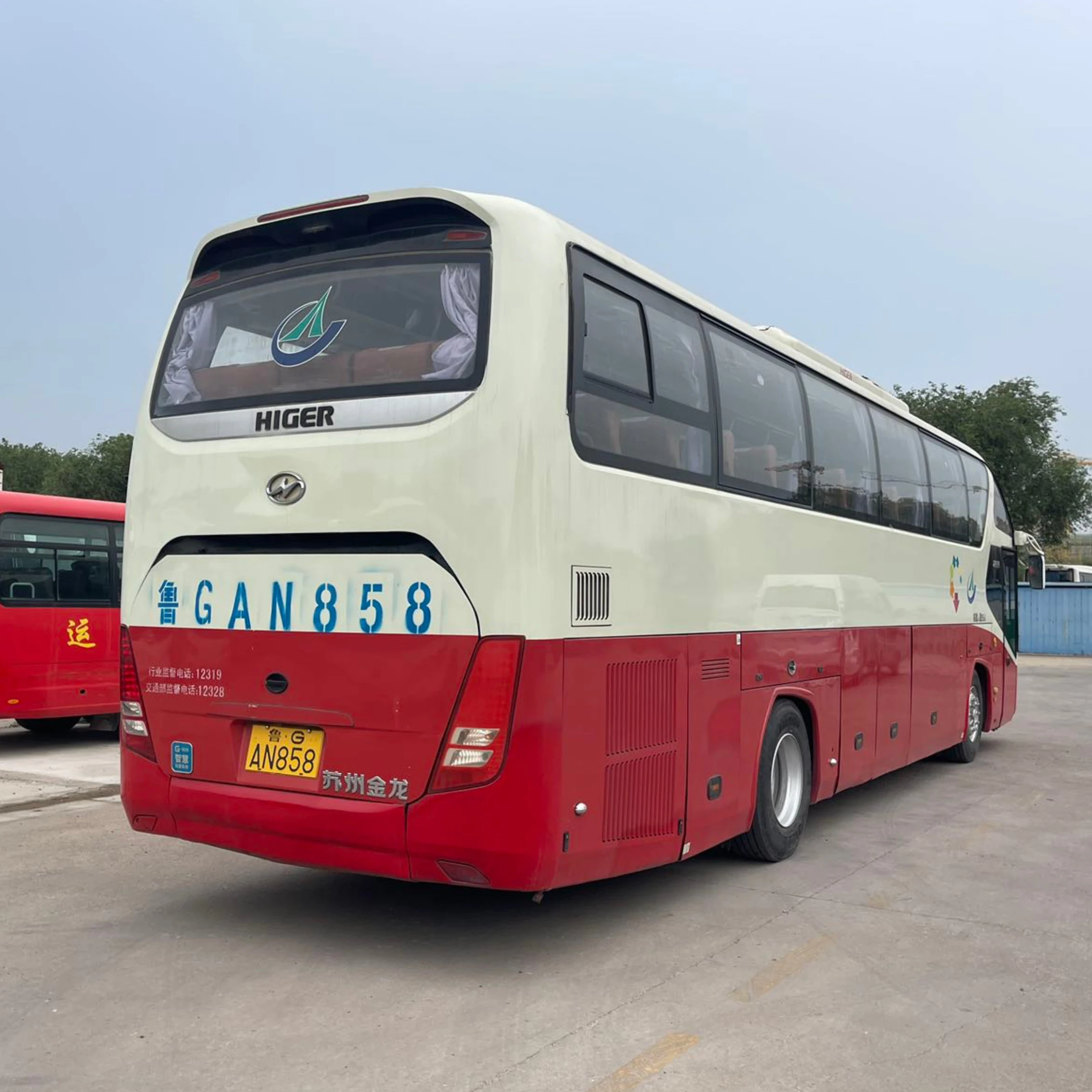 6122 роскошный автобус Higer 55-местный с двигателем Weichai модель 2014 для путешествий по городу