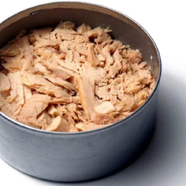 Tuna fish canned in vegetable oil