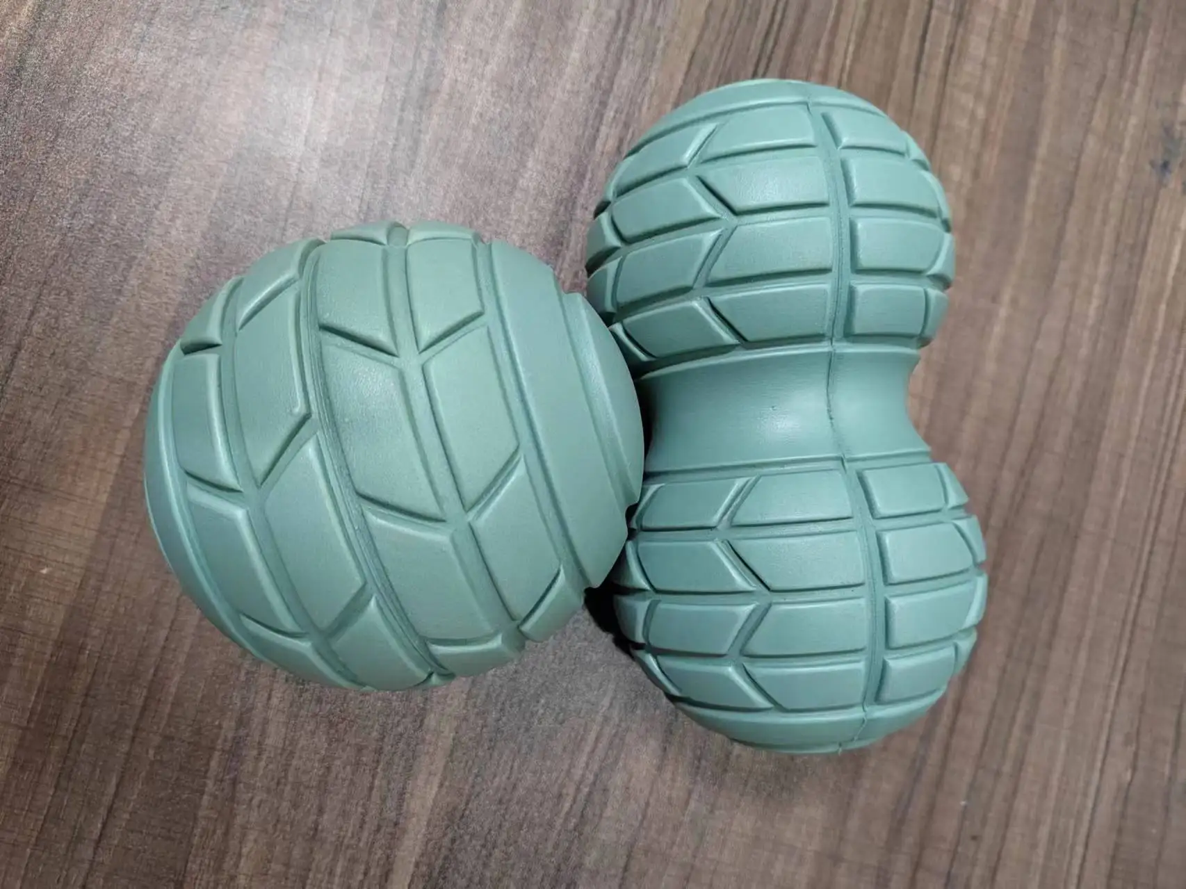 Wholesale customized EVA yoga massage ball peanut massage ball foam ball