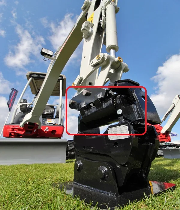 Rotational joints for truck mounted drilling rig Hydraulic Tilt Actuators