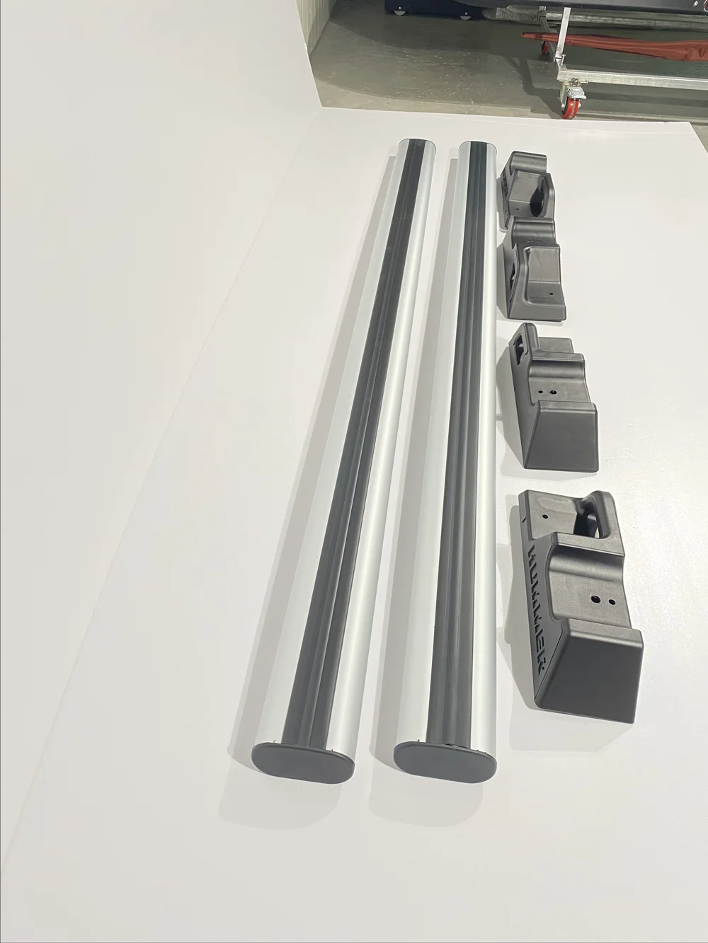 Car universal luggage roofrail crossbar for Hummer H2 2002-2009