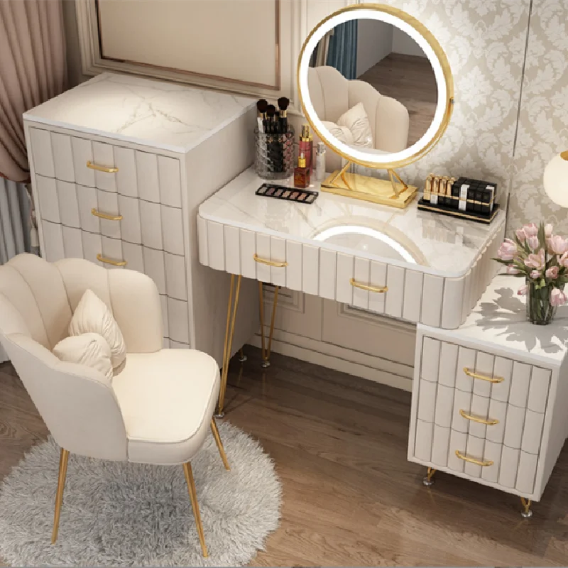 Wholesaler Modern Nordic Dining Furniture Luxury Pink Upholstered Room Golden Legs Velvet Dining Chairs