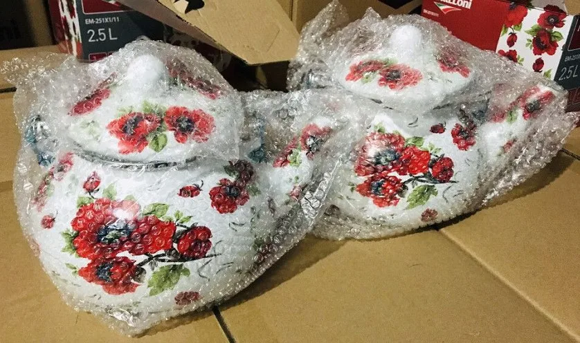 Кастрюля из разноцветной стали с эмалью 2 0 л 8 3 5 6 серия