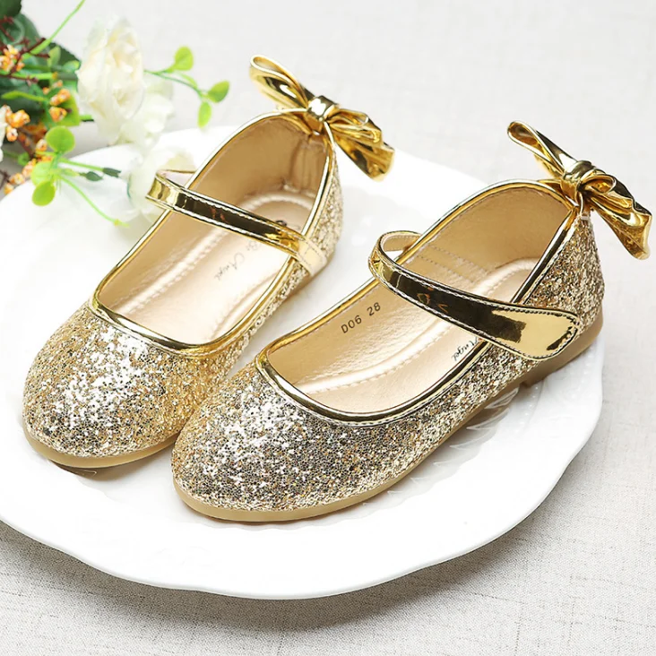 
shiny girl flat shoes nude shoes in formal occasion 