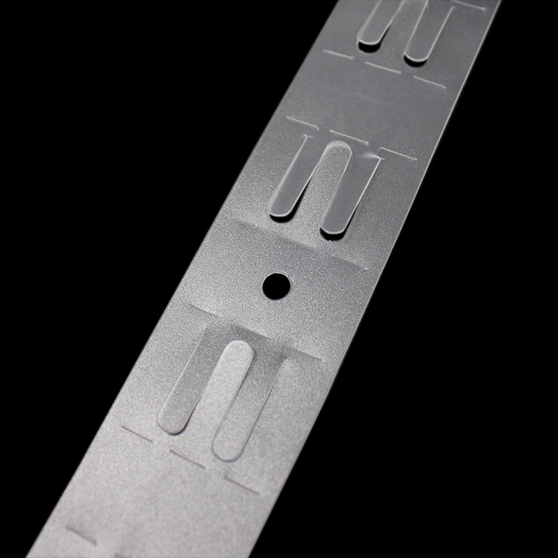 Customized Supermarket PP Clip Strips With Hooks Plastic Hanging Display