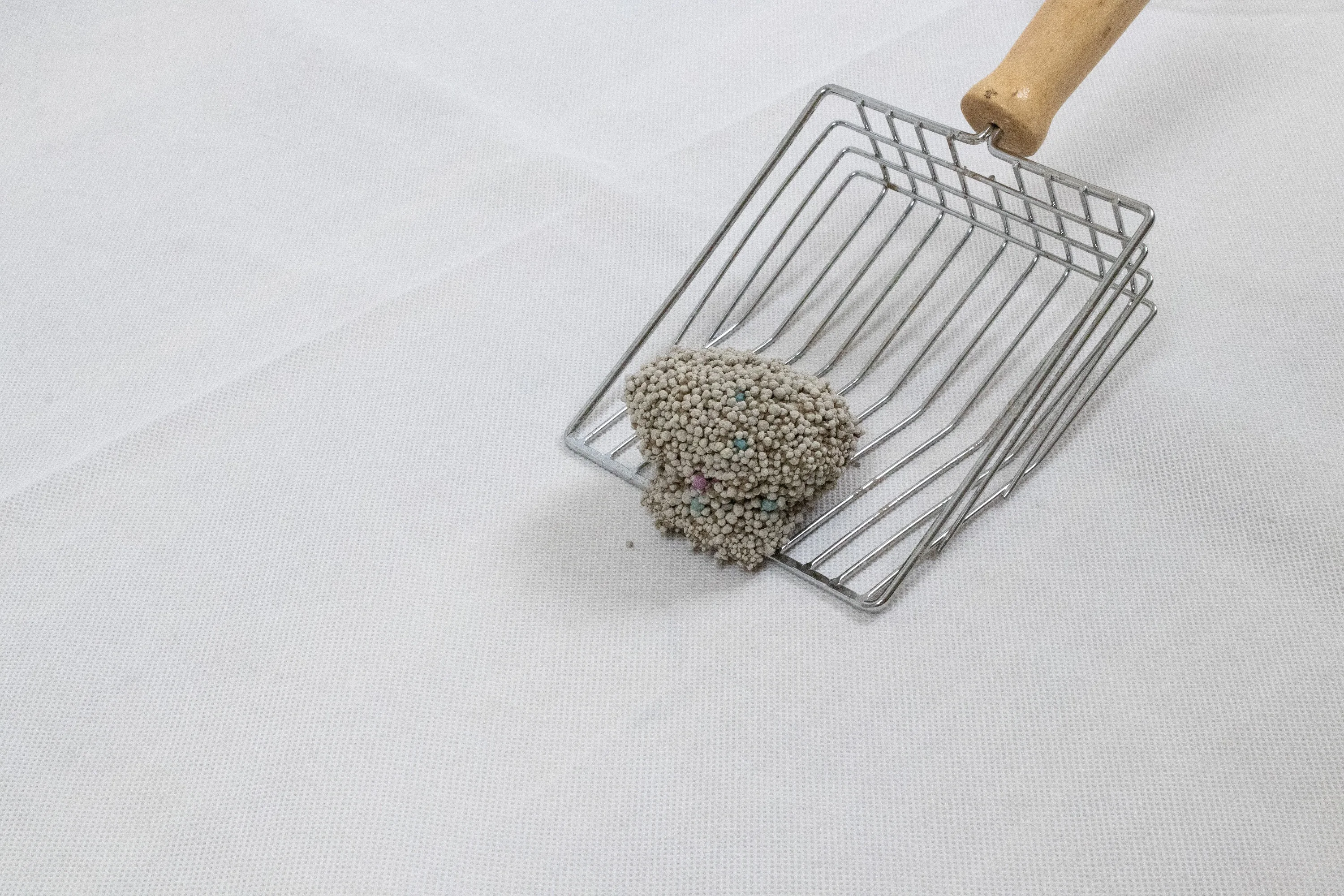 Best selling products bentonite cat litter with scent high quality bentonite cat litter scented bentonite cat litter