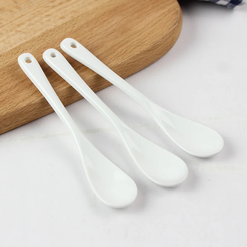 Wholesale Custom Porcelain Dessert Ice Cream Tasting Spoons Ceramic Cutlery Set Dinner Long Handle Soup Serving Spoon